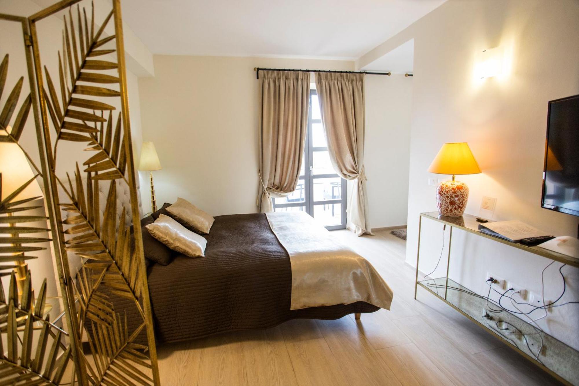 Miramare Apartments&Suites La Spezia Room photo