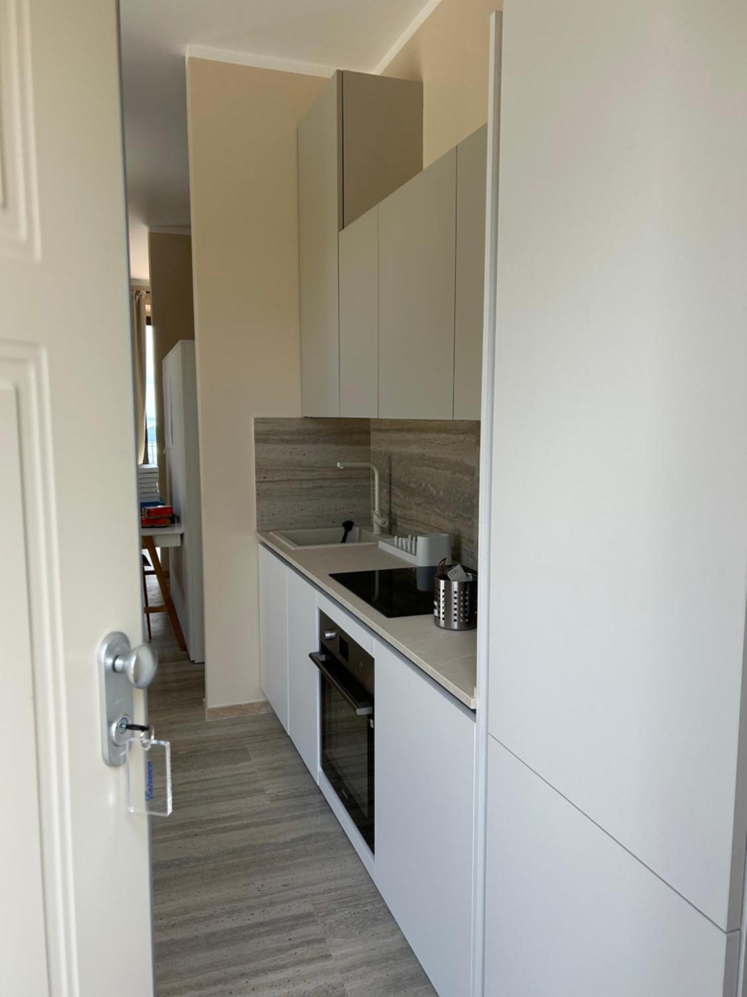 Miramare Apartments&Suites La Spezia Room photo